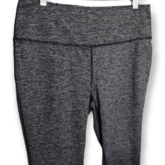 Torrid Performance Core Full Length Active Legging with Side Panels size 0X - Picture 5 of 7